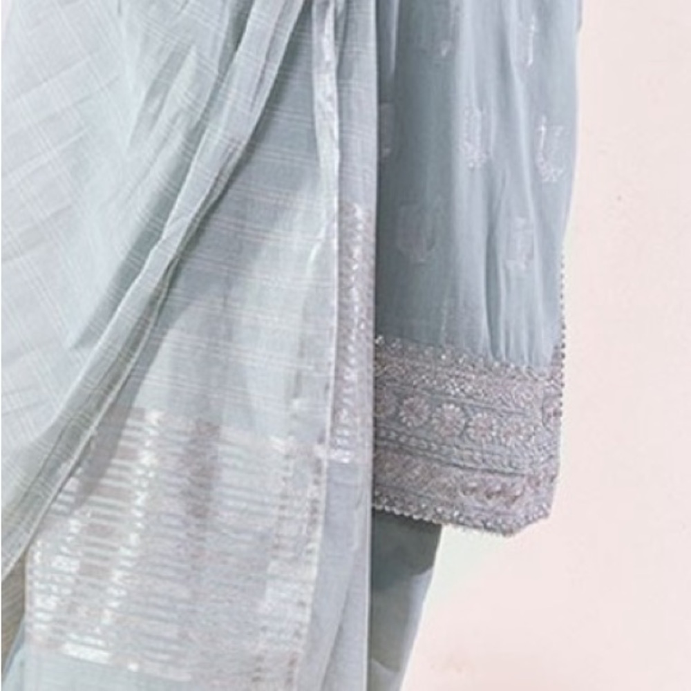 Pakistani Designer Alkaram Dress 2Pc - Picture 5 of 5